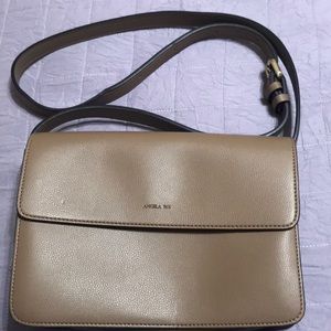 Angela Roi Hamilton Crossbody Mud Beige